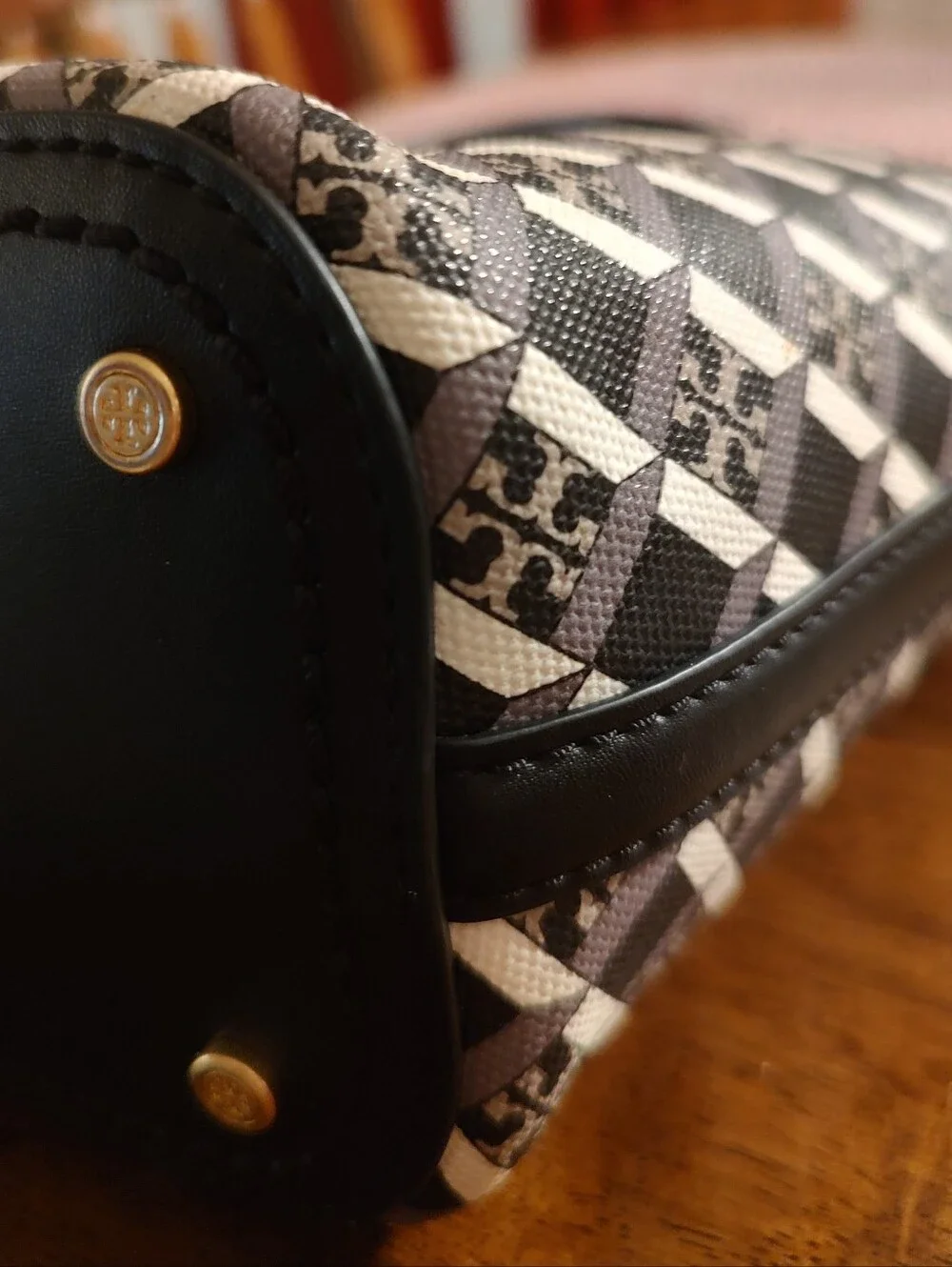 Tory Burch stylish tory